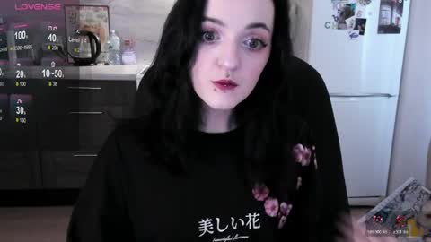 Lina 3  1715622743 online show from April 2026 07:39:01 AM