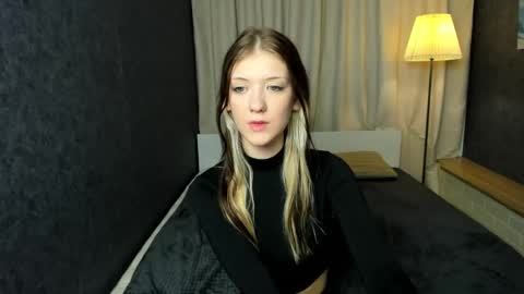 Lina online show from December 2024 02:45:02 AM