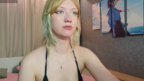 Lina online show from June 2026 07:58:02 PM