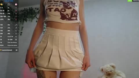 linaandliam online show from April 2026 08:20:02 PM