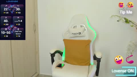 Linda online show from January 2025 01:08:01 AM