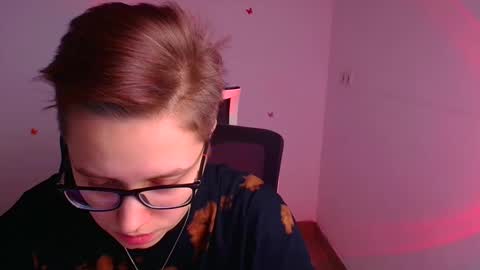 Linda online show from February 2025 03:37:02 PM