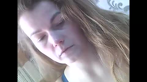 Snapshot of lindaahskysx chatting on February 2026 11:58:02 AM LindaAhSkysX online show from February 2026 11:58:02 AM
