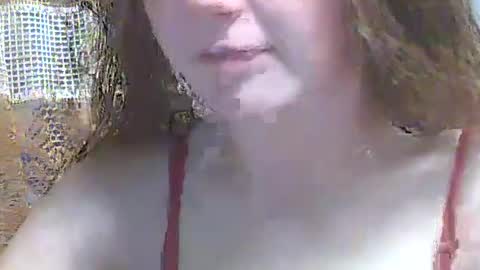 Snapshot of lindaahskysx chatting on June 2026 10:07:01 PM LindaAhSkysX online show from June 2026 10:07:01 PM