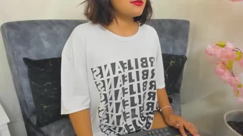 ig linda cw2 online show from March 2026 11:52:04 PM