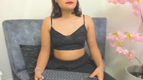 ig linda cw2 online show from April 2026 12:33:01 PM