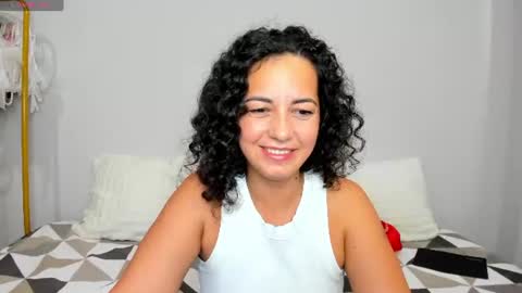 Linda online show from June 2026 01:12:02 AM