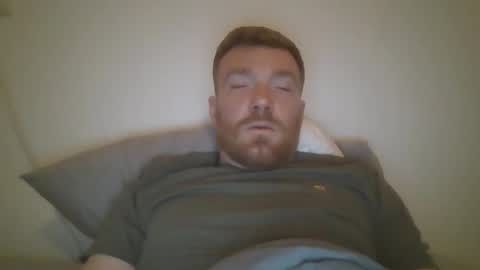 linguistixx333 online show from April 2026 07:34:02 PM