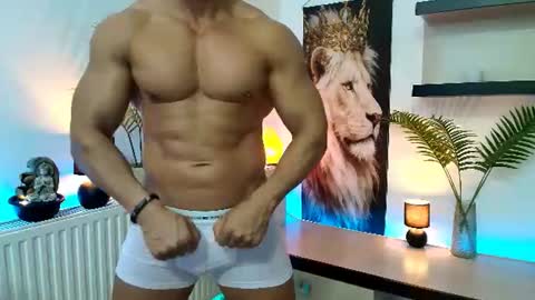 Snapshot of lionbanx chatting on June 2026 12:42:02 PM Leo online show from June 2026 12:42:02 PM
