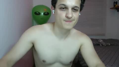 Snapshot of lioncluess chatting on November 2025 07:46:02 PM Lion Cluess online show from November 2025 07:46:02 PM