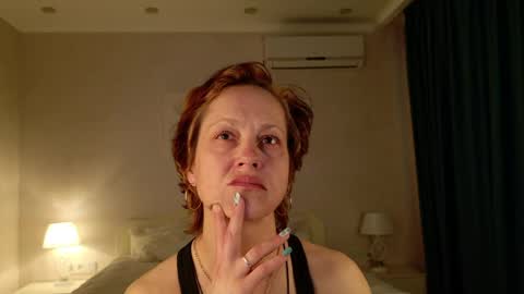 Liora Weiss online show from April 2026 09:32:02 AM