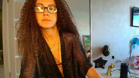Snapshot of lioraweiss chatting on June 2026 09:23:01 AM Liora Weiss online show from June 2026 09:23:01 AM