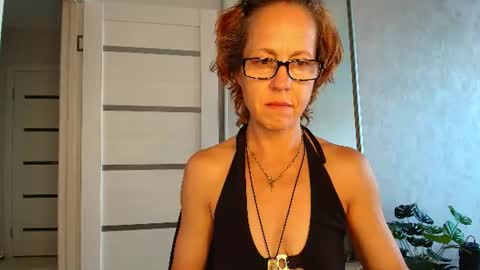 Snapshot of lioraweiss chatting on July 2026 07:02:02 AM Liora Weiss online show from July 2026 07:02:02 AM
