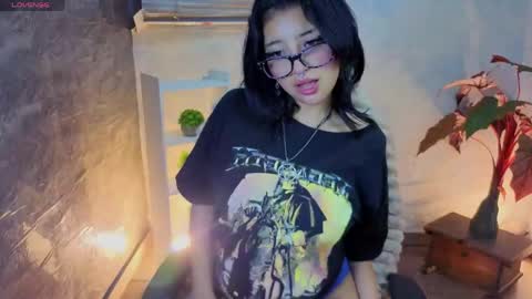 lisa dolly nyx online show from May 2026 10:39:02 PM