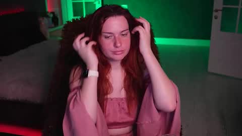 lisa_elfy online show from March 2026 03:38:01 PM