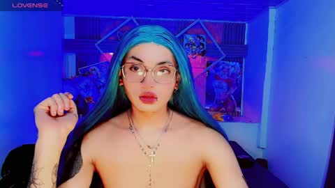 lisa_sparkleee online show from May 2026 06:39:01 PM