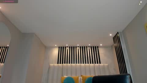 Lisa  Flowers online show from February 2026 11:07:01 AM