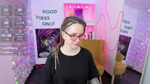 Lisa online show from April 2026 06:14:01 AM