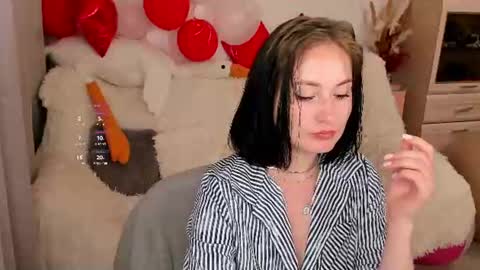 Snapshot of lisamooore chatting on July 2026 05:41:02 PM Lisa Moore online show from July 2026 05:41:02 PM