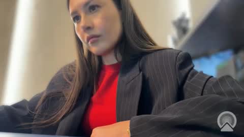 lisandriaaa online show from May 2026 01:18:02 PM