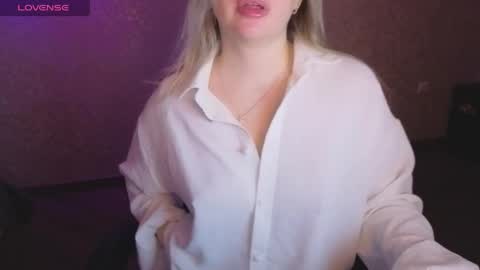 Anna online show from April 2026 12:30:02 AM