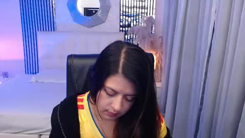 Snapshot of liss_black chatting on June 2026 09:25:02 AM Andrea online show from June 2026 09:25:02 AM
