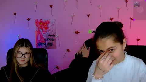 lissa_night online show from April 2026 06:45:01 PM