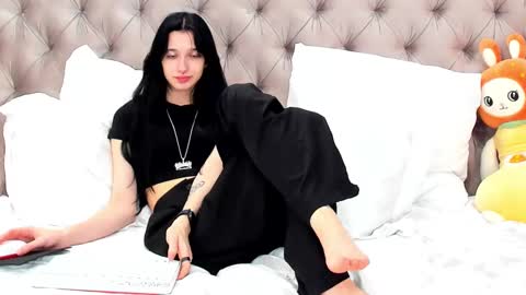 LissaAllison online show from March 2025 10:32:02 AM