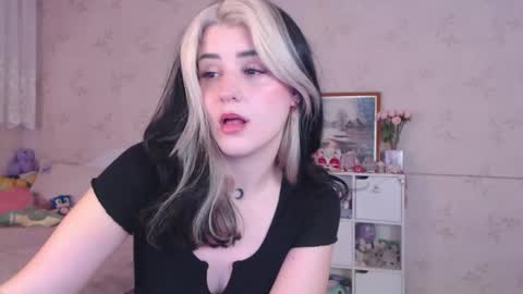 Alice Dont forget to thumbs up its very important  online show from March 2026 02:56:02 PM