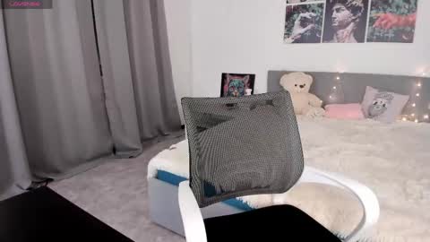 lissameoww online show from April 2026 01:43:01 AM