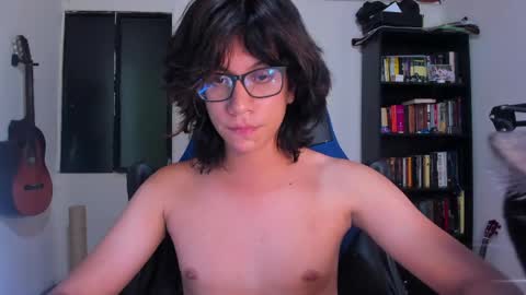 Literateboy online show from April 2026 01:43:01 AM