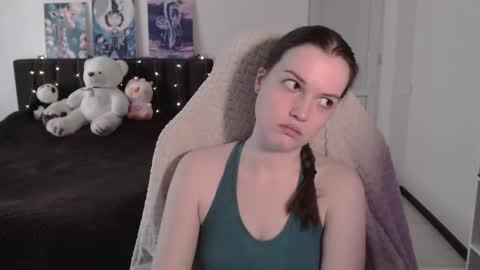 little__flowers online show from March 2026 07:58:02 AM