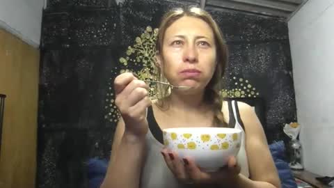 Diablita online show from April 2026 12:13:01 AM