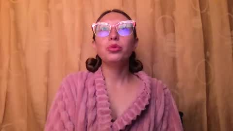 Diablita online show from August 2026 03:11:01 PM