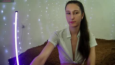 LittleAhWitch online show from September 2025 09:31:02 AM