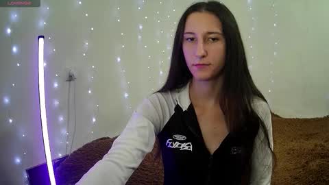 LittleAhWitch online show from September 2025 09:10:02 AM