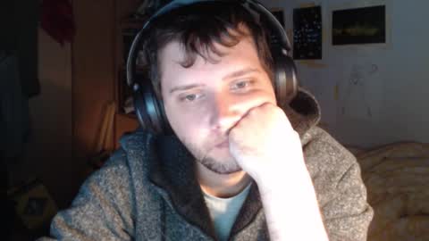 littlealien7 online show from October 2025 05:02:02 PM