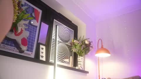 Emily Hill online show from April 2026 08:20:01 PM