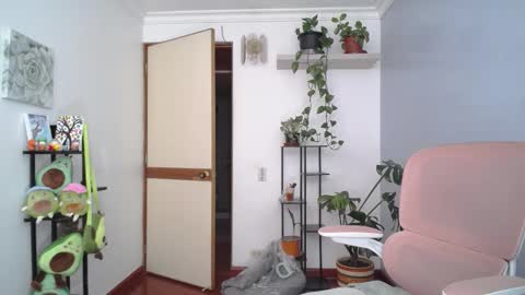 Laksmi online show from March 2026 10:04:02 PM