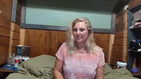 Snapshot of littlelisa1 chatting on July 2026 03:45:02 AM lisanixs online show from July 2026 03:45:02 AM
