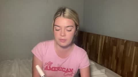 Marciabrady online show from April 2026 07:52:01 AM