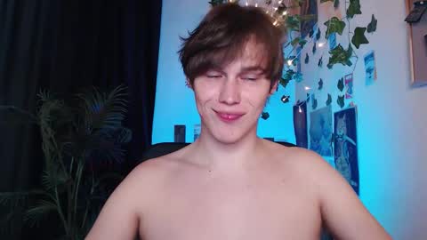 Snapshot of littlesadcabbage chatting on October 2025 11:15:02 PM Sonnenschein online show from October 2025 11:15:02 PM