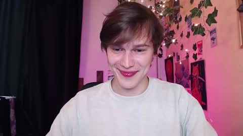 Snapshot of littlesadcabbage chatting on October 2025 04:20:01 AM Sonnenschein online show from October 2025 04:20:01 AM