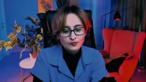 Snapshot of lixeluna chatting on May 2026 06:29:02 AM LixeLuna online show from May 2026 06:29:02 AM