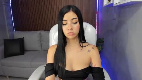 LIZ online show from April 2026 07:45:01 AM