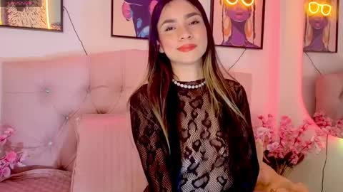 liz_lancester online show from June 2026 07:47:01 PM