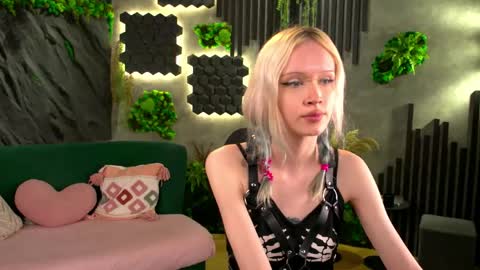 Liza online show from May 2026 06:20:01 AM