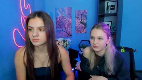 lizzy_sweety_purr online show from May 2026 10:12:01 AM