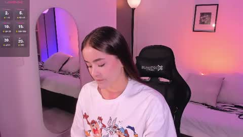 Lizzy Colins online show from June 2026 06:21:02 PM
