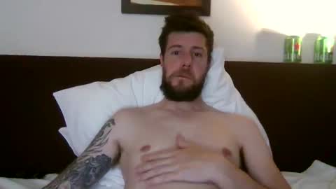 Snapshot of lobotomy54 chatting on April 2026 08:42:02 PM lobo online show from April 2026 08:42:02 PM